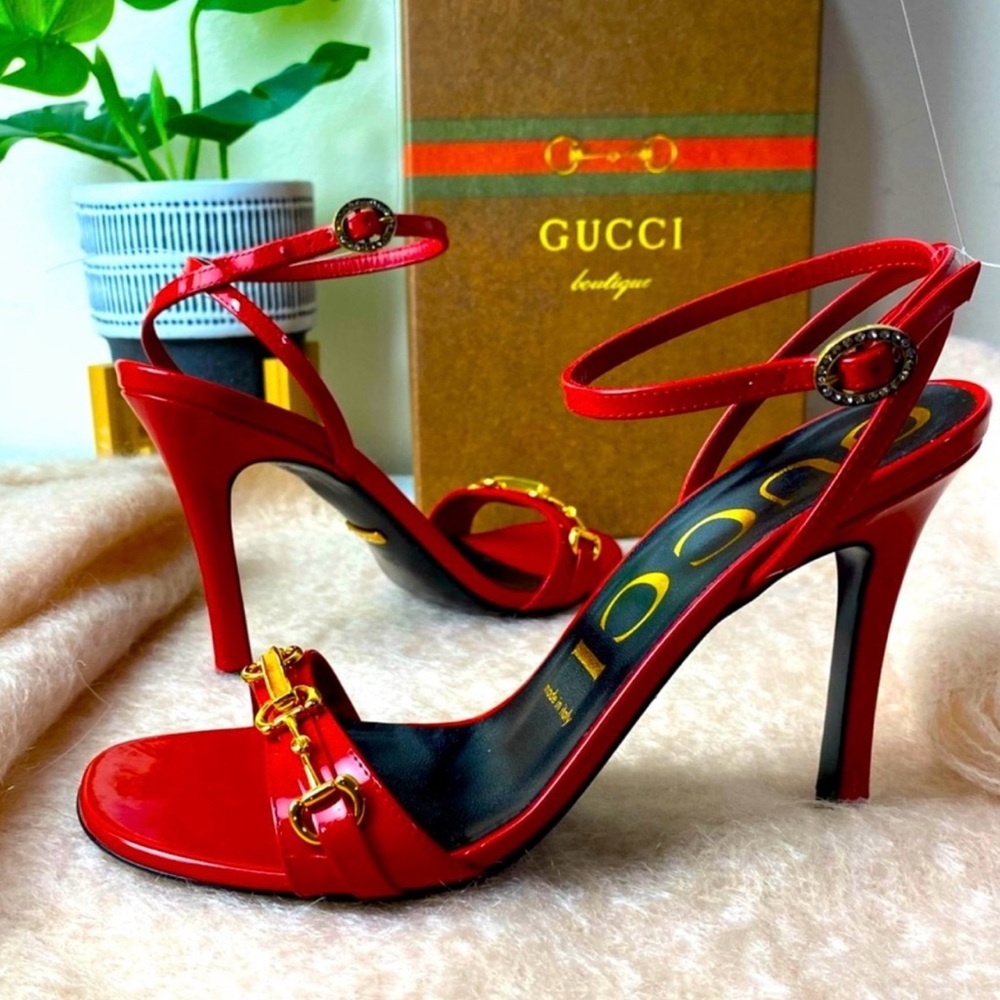 GUCCI Horsebit Regent Red and Gold High Heels Sandals